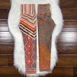 Bundle Of‎ 2 Niyama Sol Women's Size XS Beachcomber Endless Cropped Leggings